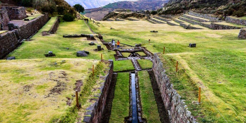 Tour to the South Valley of Cusco Half Day