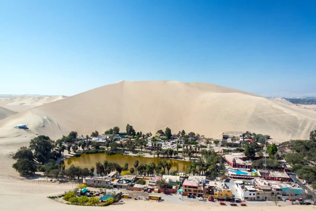 Tour Peru 8 dias: Huacachina Machu Picchu y Lago Titicaca